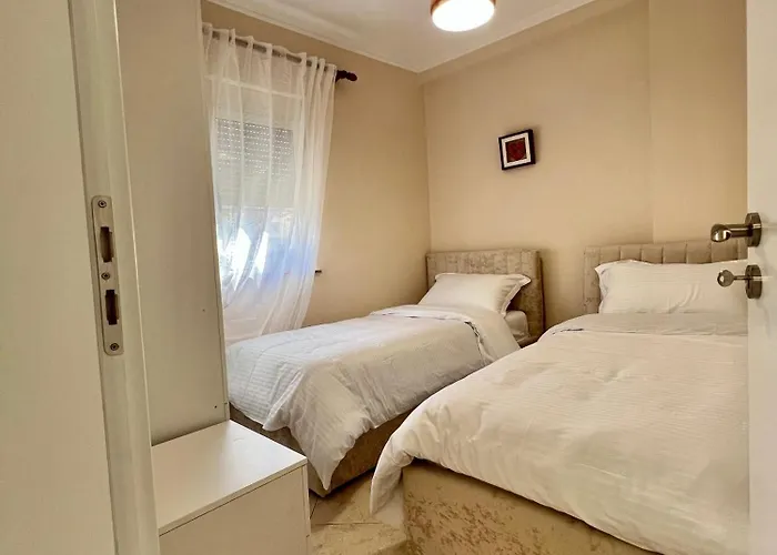 Xhomlliku Appartement